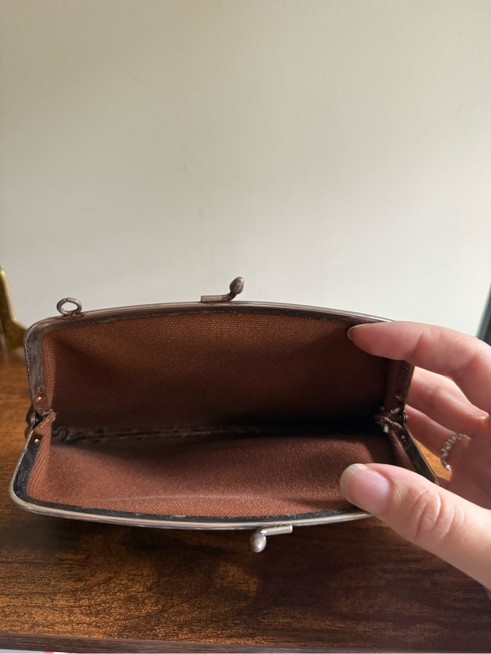 Louis Vuitton Brown Monogram Kiss-Lock Coin Pouch - Picture 6 of 7